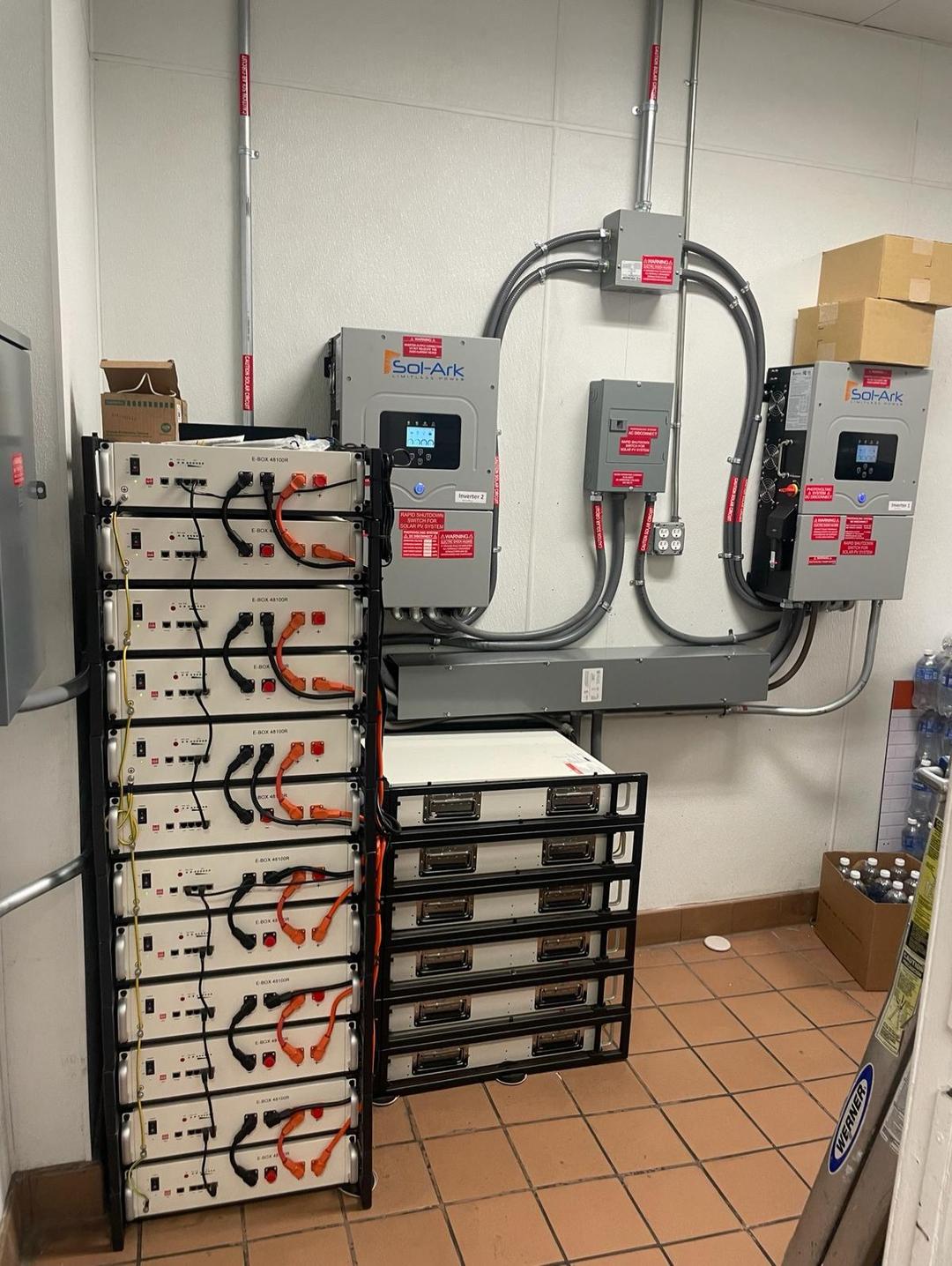 Zuverlässige Energie für Tankstellen: Das 90 -kWh -Batteriesystem von Hicorenergy versorgt kalifornische Kraftstoffstationen